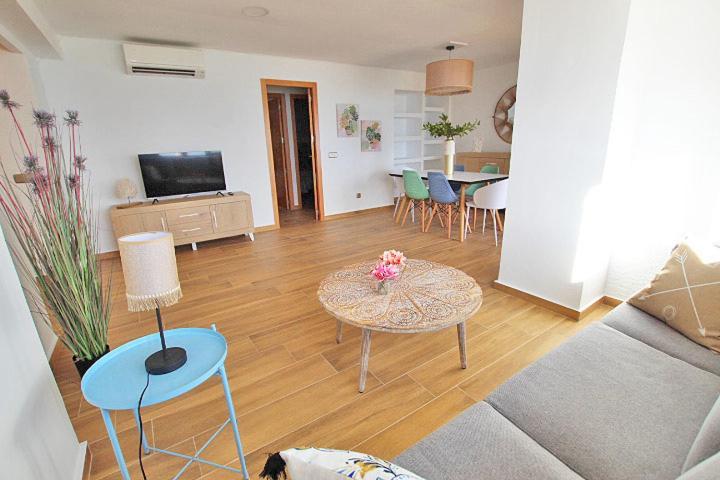 شقة Apartamento Europa Primera Linea De Playa Guardamar كوارذامار ذيل سيغورا المظهر الخارجي الصورة